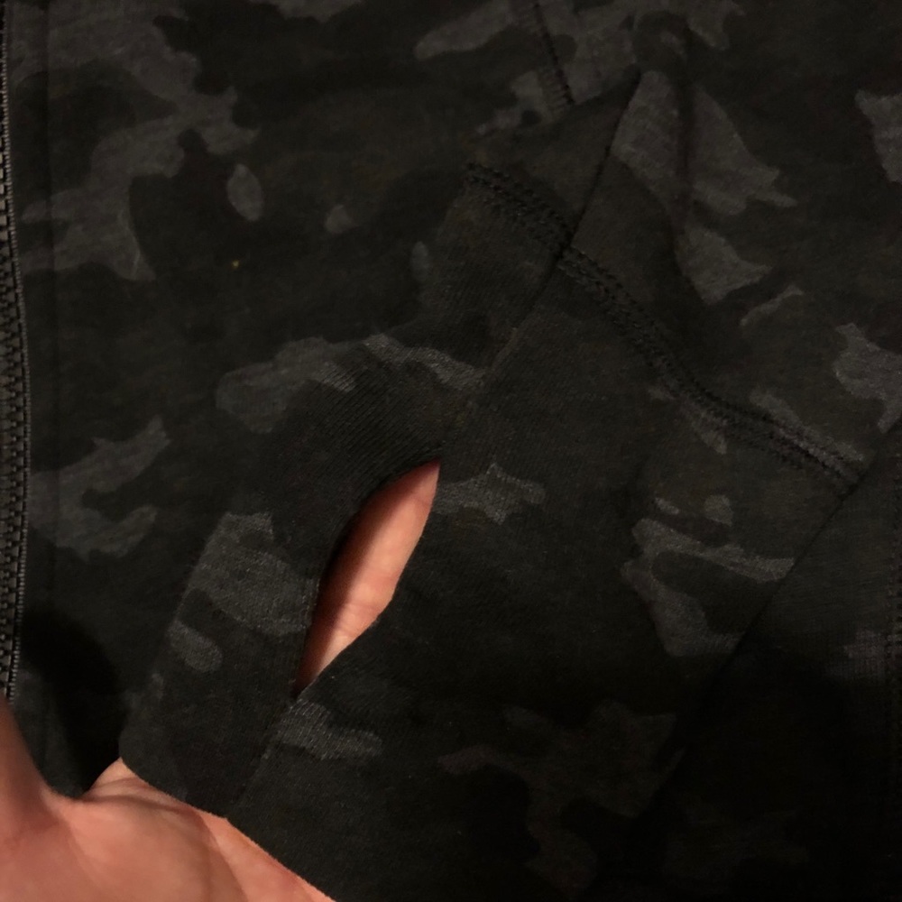 Fabletics Jacket - Picture 5 of 5